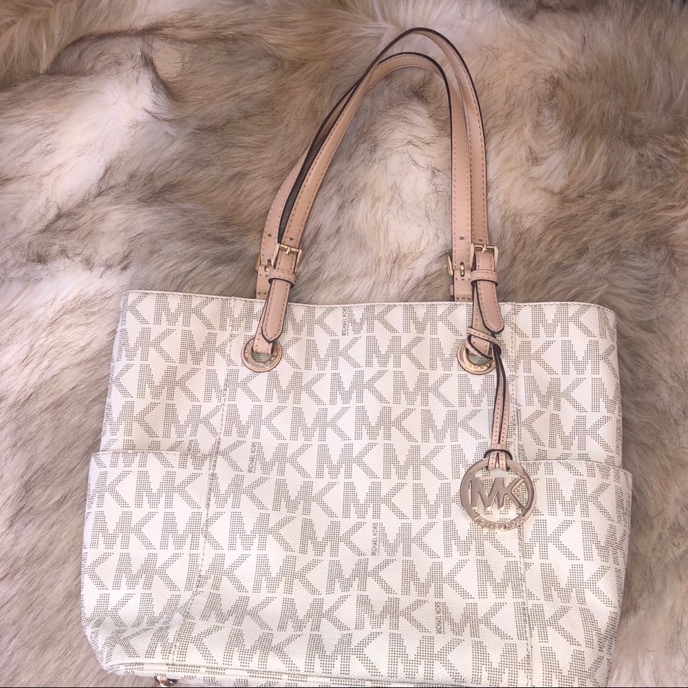 Michael Kors 👜